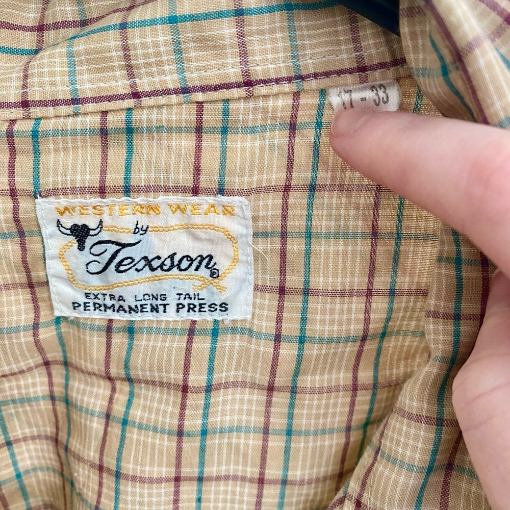 Plaid Button-up - Picture 4 of 5